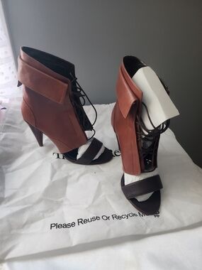 Report Signature Brown Two-Tone Lace-Up High Heel Sandal Boots